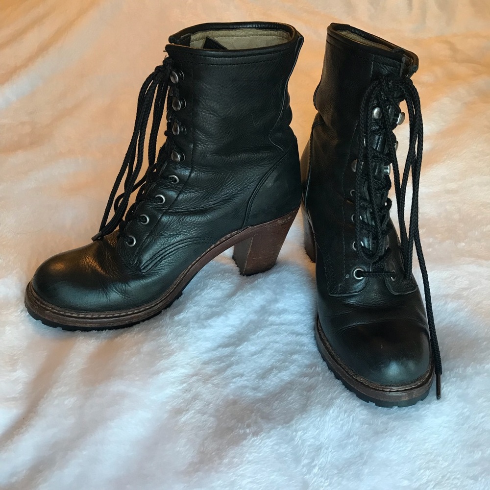 FRYE Black Lucy Lace-up Heel Boot